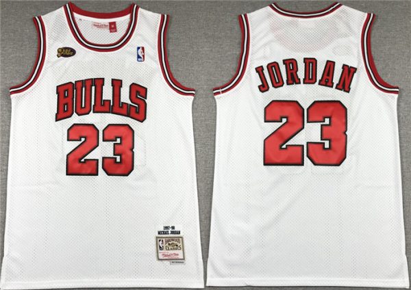 Men Chicago Bulls #23 Michael Jordan White 1997-98 Stitched Jersey