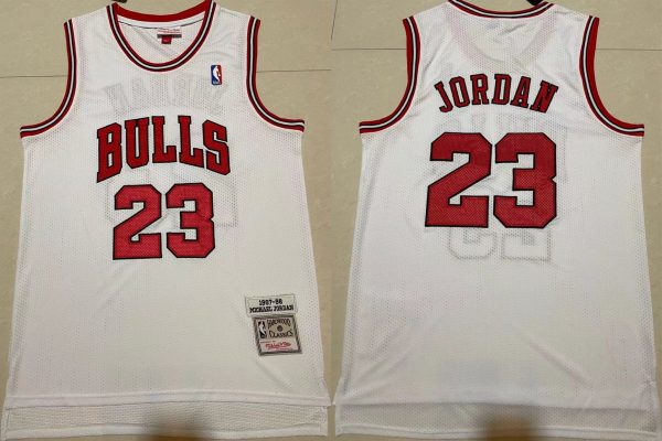 Men Chicago Bulls #23 Michael Jordan White 1997-98 Throwback Stitched Jersey