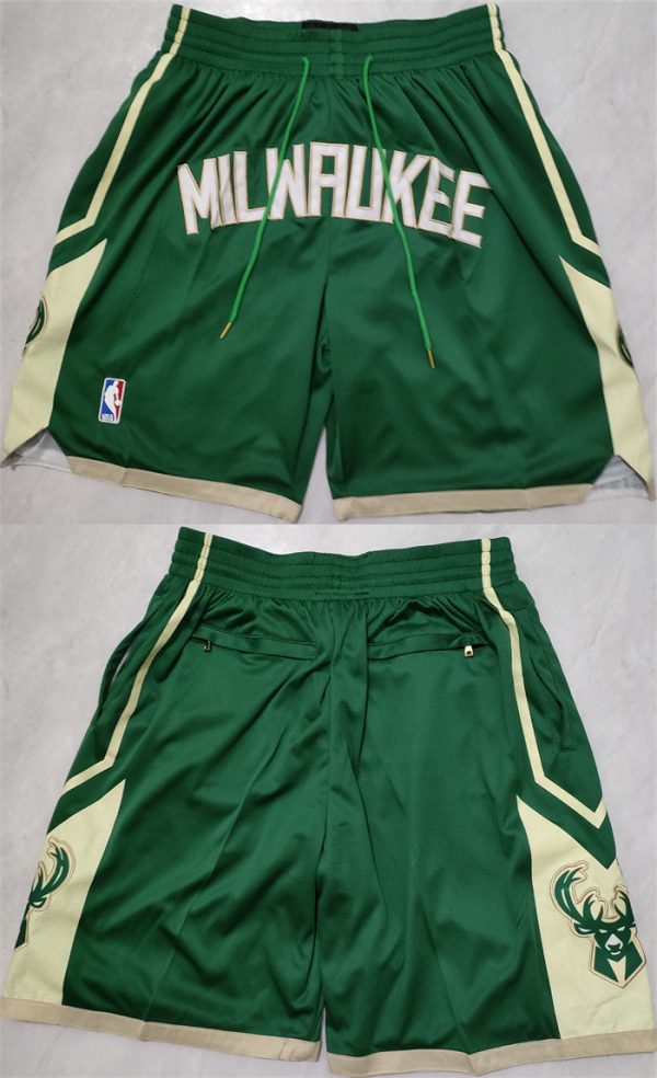 Men Milwaukee Bucks Green Shorts (Run Small)